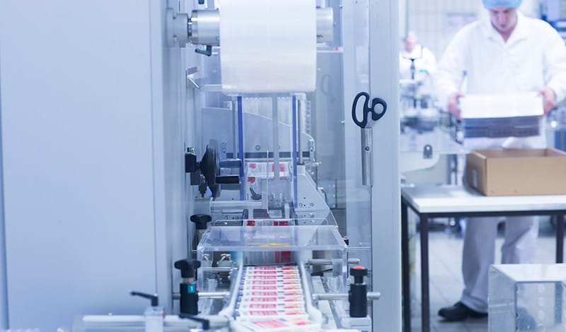 Pharmaceutical Manufacturing engineer working in clean environment